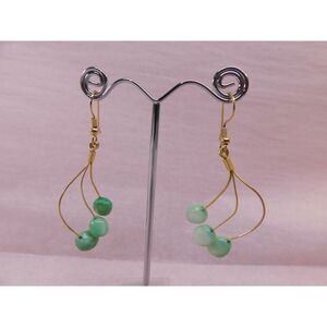 Carved Green /White Shells Dangle Earrings With Gold wires Fashion Costume